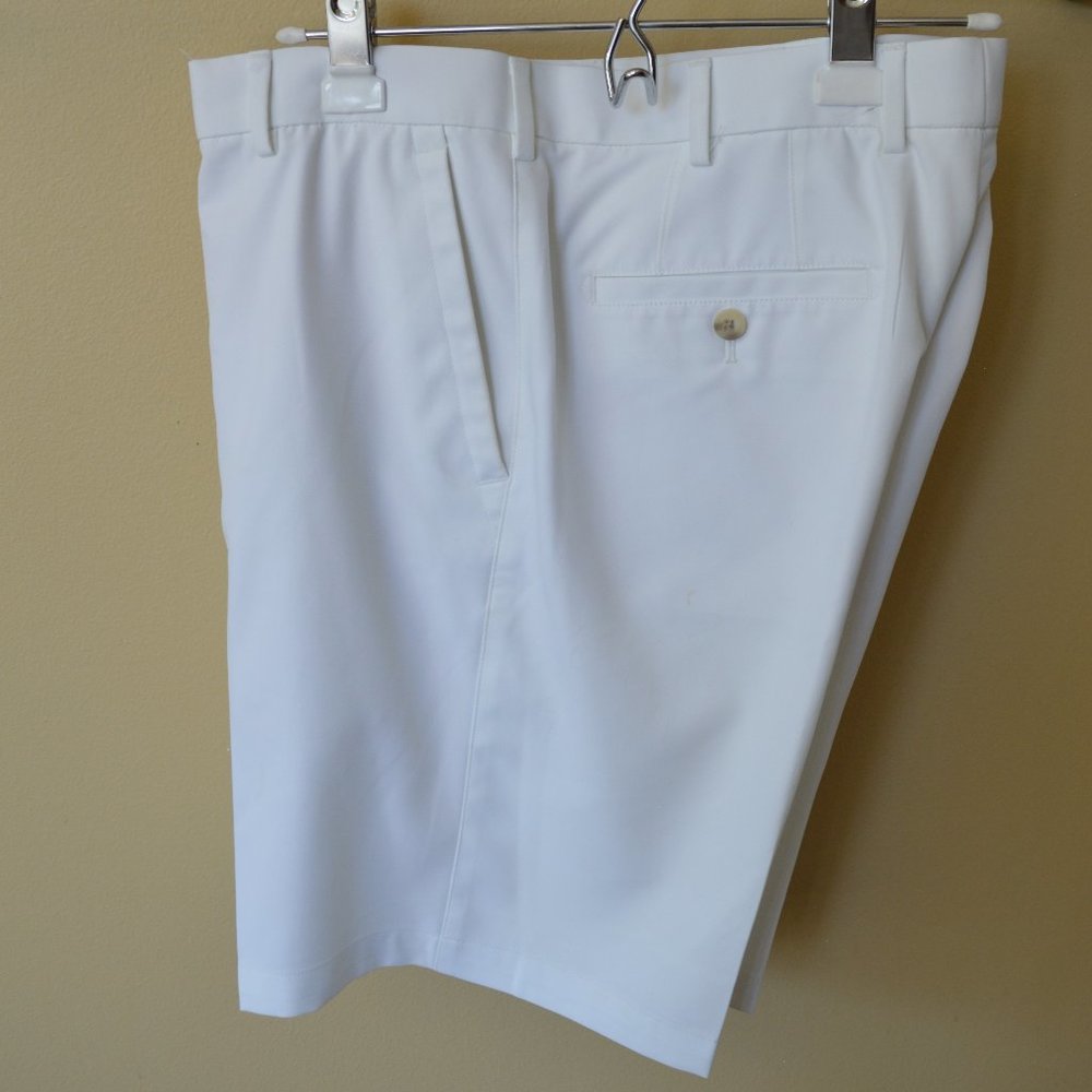 Peter Millar 4E Element Wicking Shorts